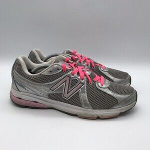New Balance WW665KM Women's 9.5M Shoes Susan G Komen for the Cure Collab Sneaker
